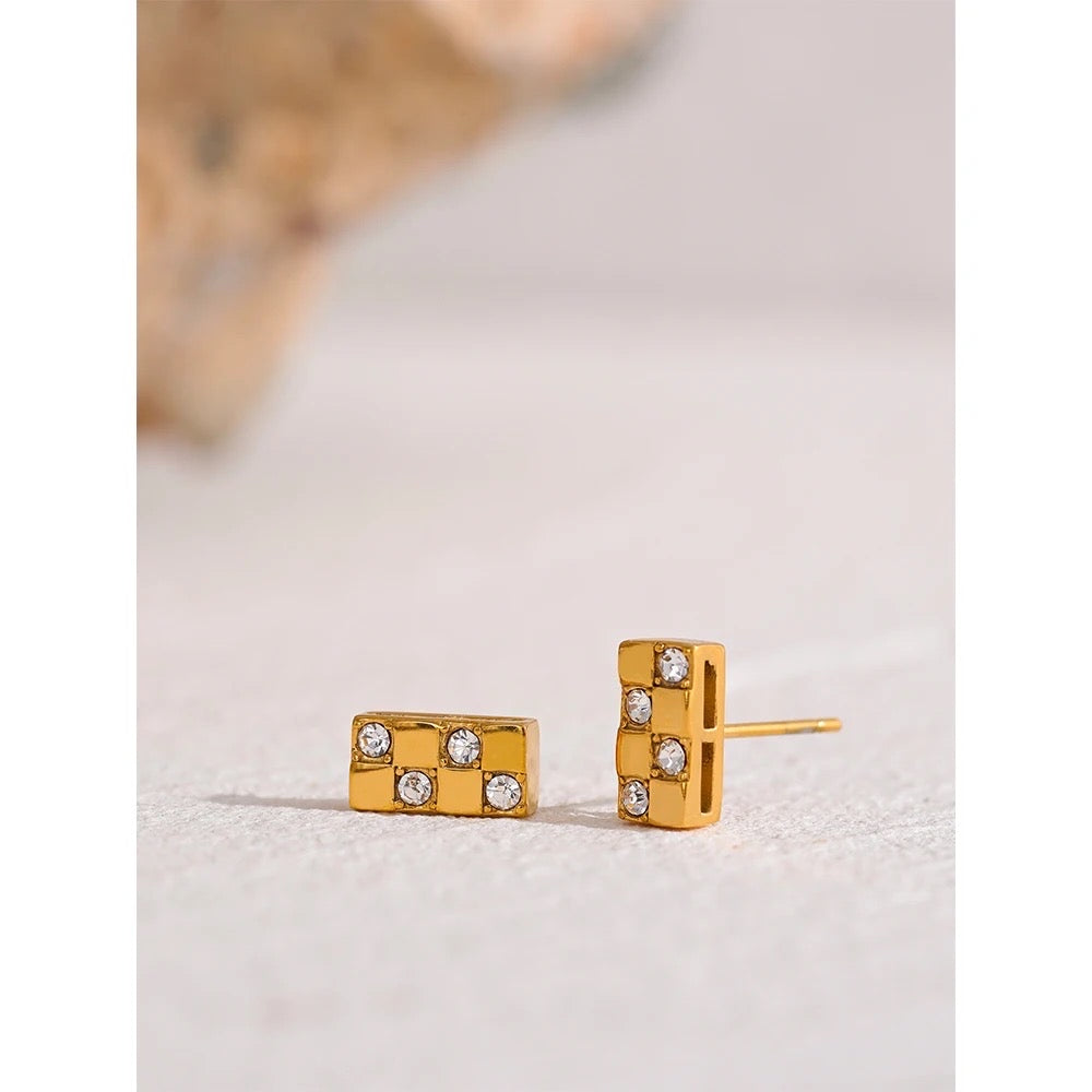 Diamanté studs