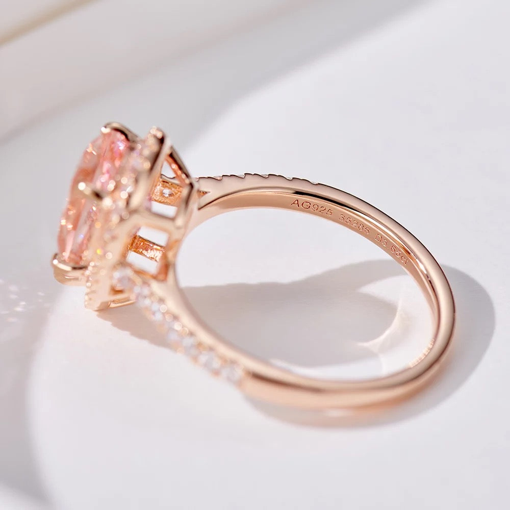 Pink Morganite Pear-cut Ring